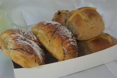 Hot Pots Coffee Shop And Bakery photo 4